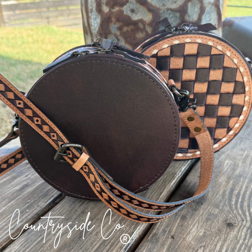 This Tribeca Leather Checkered Canteen Purse Trendy